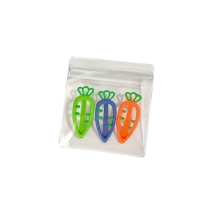 Set of 3 colorful carrot-shaped hair clips in orange, blue and green matte finish