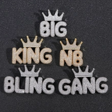 Ciondoli hip hop lettere con corona, intarsi in zircone e testo BIG KING NB BLING GANG