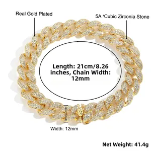 Détail de la chaîne cubaine plaquée or rose 12mm avec pierres zircone 5A