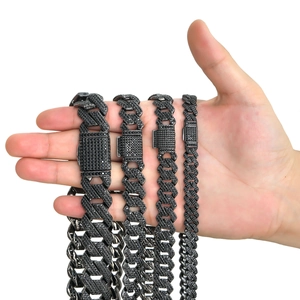Cadenas cubanas negras en cuatro grosores con circonitas negras de estilo hip hop