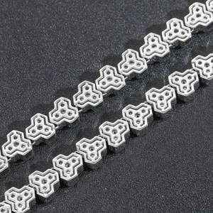Detailed macro view showing the hollow back structure of the silver hip hop tennis chain