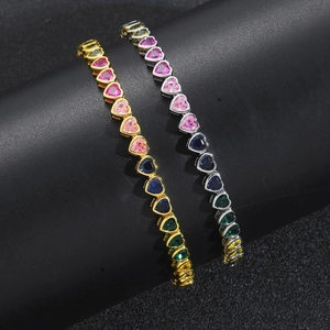 Bracciale tennis a cuore arcobaleno con zirconi colorati in finitura oro e argento