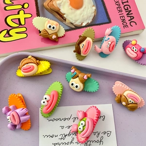 Cute cartoon sausage mouth clown hair clips for girls, colorful resin mini fringe BB hairpins