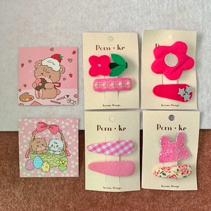Lot de barrettes à cheveux en tissu fleuri rose avec motifs mignons et emballage de dessin