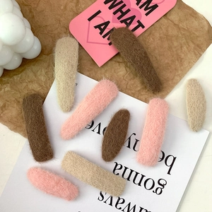 Furry waterdrop hair clips in pink beige and brown colors for autumn and winter