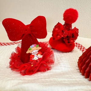 Festive red bow hair clips for girls with plush fur and luminous cute resin cartoon detail