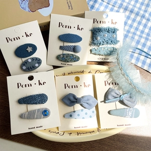 Blue lace bow plaid hair clip set with handmade patterns on elegant white card board