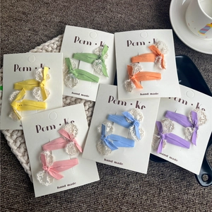 Set di 6 fermagli per capelli con fiocco in pizzo nei colori giallo verde rosa blu