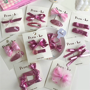 Pinzas para el pelo con lazo de encaje rosa y set de accesorios de perlas a mano