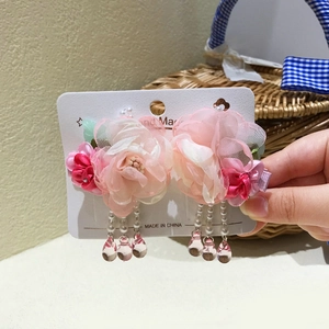 Handmade Chinese style floral hair clip for girls with pink petals and pearl tassels