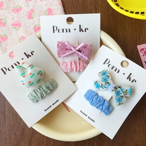 Cute bow hair clips set with floral fabric and lace pearls for girls' fashion style