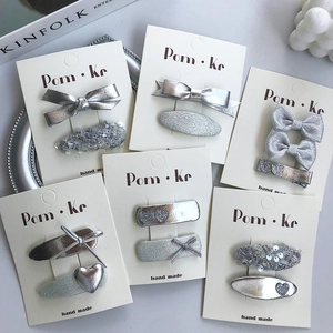Barrettes à Cheveux Mignonnes en Paillettes Argentées Nœud Cœur pour Filles Accessoires de Coiffure Papillon en Cuir Artificiel École Quotidienne