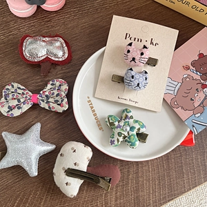 Lot de barrettes en tissu fait main avec perles et motifs floraux pour enfants