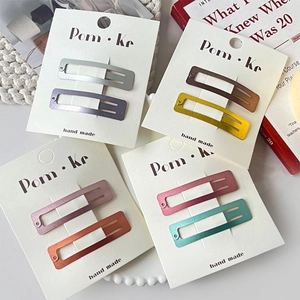 Barrettes Cheveux Rectangulaires Métalliques Mats Minimalistes pour Filles Femmes Alliage Élégant Barrettes Clic-Clac Mode Cheveux