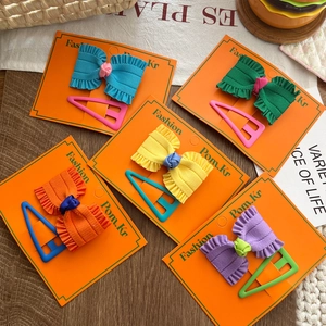 Chic 2-piece set of bow hair clips and matte triangular metal pins in five vibrant colors