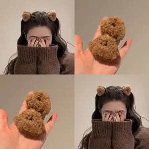 Pinces à cheveux mignonnes oreilles d'ours en peluche marron pour coiffures d'hiver