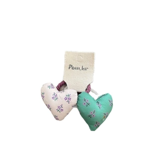 Lindo set de dos gomas de pelo con corazones 3D de tela floral para niñas