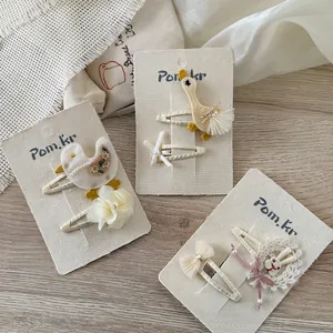 Lot de barrettes brodées mignonnes avec canard, fleur et lapin pour filles