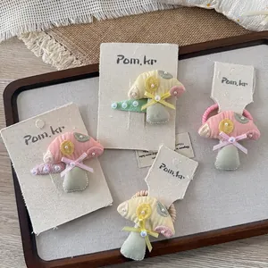 Süßes Waldstil-Set mit Pilz-Haarspangen, Accessoires, Perlen und Spitzen-Schleifen