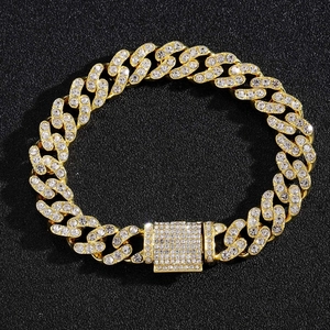 Bracciale cubano da 12mm in oro da uomo con strass scintillanti e chiusura piatta