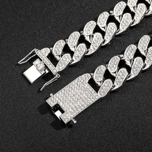 Χοντρή ασημένια αλυσίδα cuban 20mm με λαμπερά κρύσταλλα για hip-hop ανδρικό στυλ δρόμου