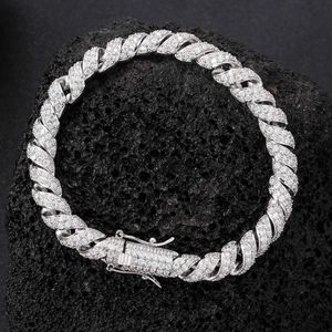 Hip Hop 8mm Verdrehte Kette Cuban Link Armband Für Herren Iced Out Zirkonia Kupfer Echtgold-Armband Schmuck
