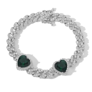 Detailed close-up of 9mm Cuban link chain with green heart-shaped emerald zircon
