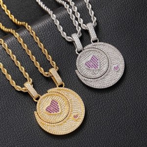Collier hip hop pour couple avec pendentif cœur rotatif et zircons étincelants