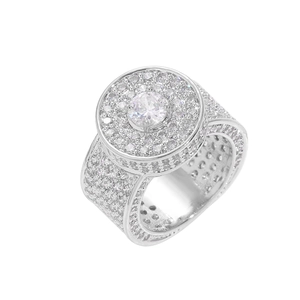 Bague hip-hop classique pour hommes plaquée or avec zircones micro-pavés et pierre centrale