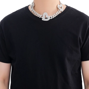 Hip-hop Cuban link ketting met grote holle hart hangers ingelegd met schitterende zirkonia