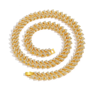 Hip Hop Halskette für Herren mit vergoldeten Spikes und kubanischen Gliedern mit Diamanten