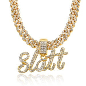 Collier Pendentif Lettre Slatt Hip-hop avec Strass Alliage Chaîne Cubaine pour Hommes Tendance Bijoux de Mode Personnalisés