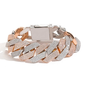 Iced Out 22mm Cuban Armband mit vier Reihen Zirkonia in Silber und Roségold Tönen