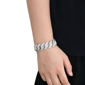 Herren Hip Hop Schmuck 22mm breites Iced Out Cuban Link Armband mit Zirkonia Steinen