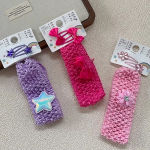 Ensemble bandeau et pinces à cheveux pour bébé avec nœuds et détails floraux