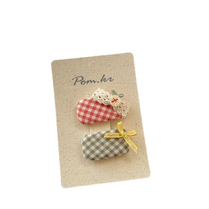 Elegant plaid bow hair clips for girls featuring delicate lace and pearl embellishments