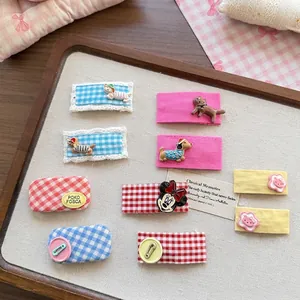 Barrettes à cheveux mignonnes Mickey en tissu à carreaux pour filles avec décor