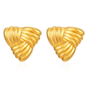 Eleganti orecchini in acciaio inossidabile placcato oro 18K con design a triangolo