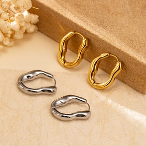 Minimalist Irregular Stainless Steel Hoop Earrings Vintage Elegance Geometric Gold Silver Polished Jewelry For Women Gift