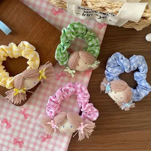 Chouchous Doux à Carreaux Avec Tête de Poupée Fait Main Nœud en Fil Élastiques à Cheveux en Tissu pour Filles Femmes Bijoux