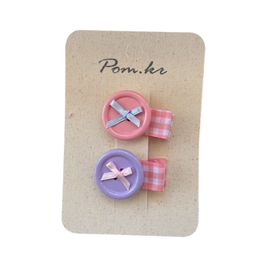 Sweet button hair clips with bow details and pink checkered fabric for young girls