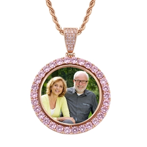 Personalisierte Fotokette mit rosa Zirkonia und rotgoldener Kordelkette für Herren