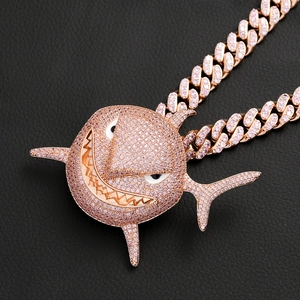 Hip Hop Haifisch-Anhänger in Rosa mit Zirkonia und Roségold-Kuban-Kette für Herren