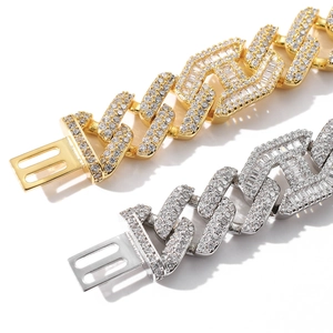 Colliers gourmette cubaine 15mm en or et argent avec fermoir carré et pierres pavées