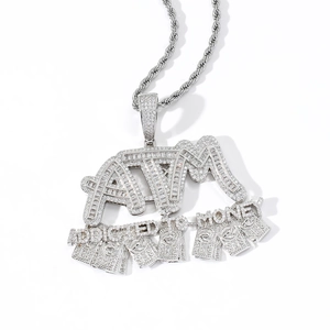 Collar colgante ATM hip hop con circonitas claras y cadena de cuerda de plata gruesa