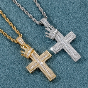 Collana con Pendente a Croce e Corona Hip Hop per Uomo Donna Rame Strass Iced Out Bling Gioielli Personalizzati Collana a Corda