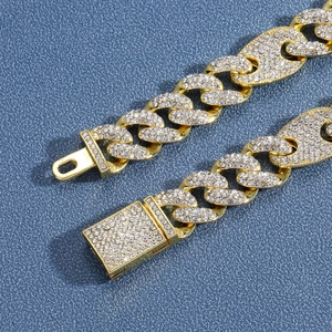 Hiphop-Halskette 15mm goldene Gliederkette mit glitzernden Kristallen und Kastenverschluss