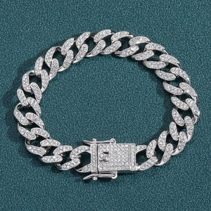 Klassisches 13mm Iced Out Cuban Link Armband in Silberoptik für Herren im Hip-Hop-Stil