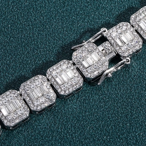 Bracelet cubain 13mm argenté avec diamants taille baguette et ronds pour hommes