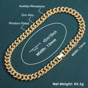 Détail d'une chaîne cubaine de 13 mm sertie, longueur 45 cm et poids total de 89,3 g
